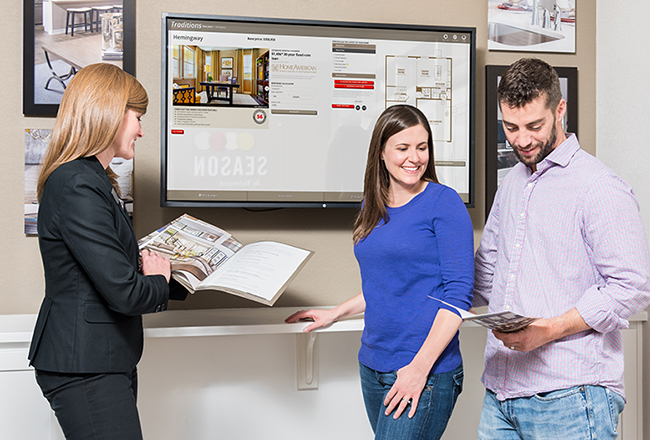 Realtor and Couple