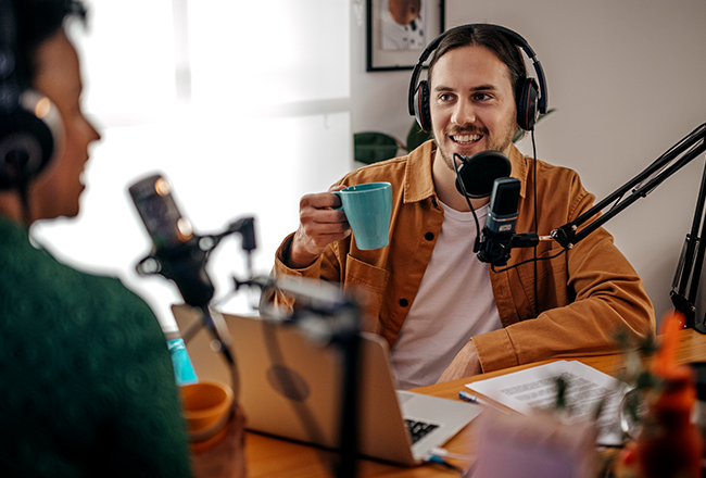 6 Real Estate Podcast Picks for Agents