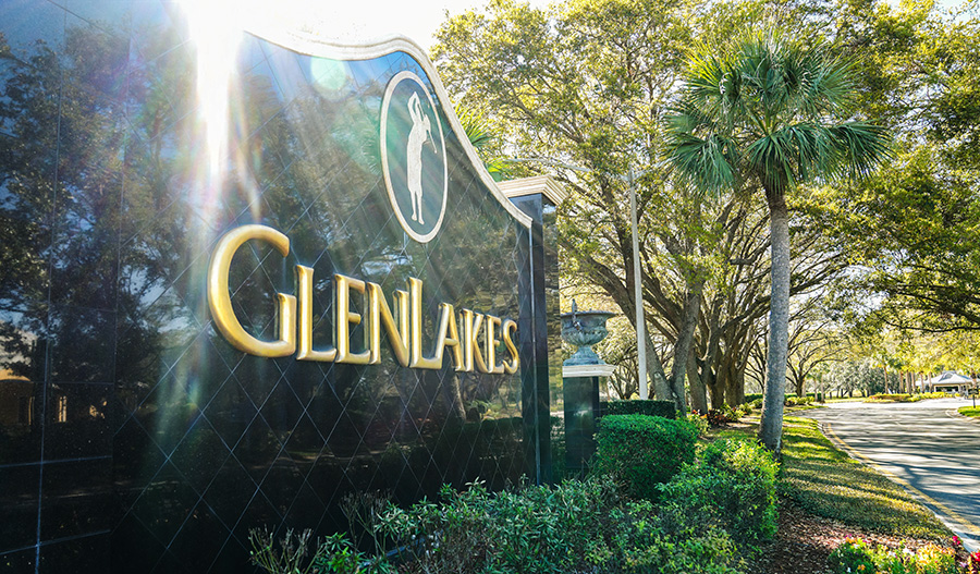 Community entrance to Glen Lakes