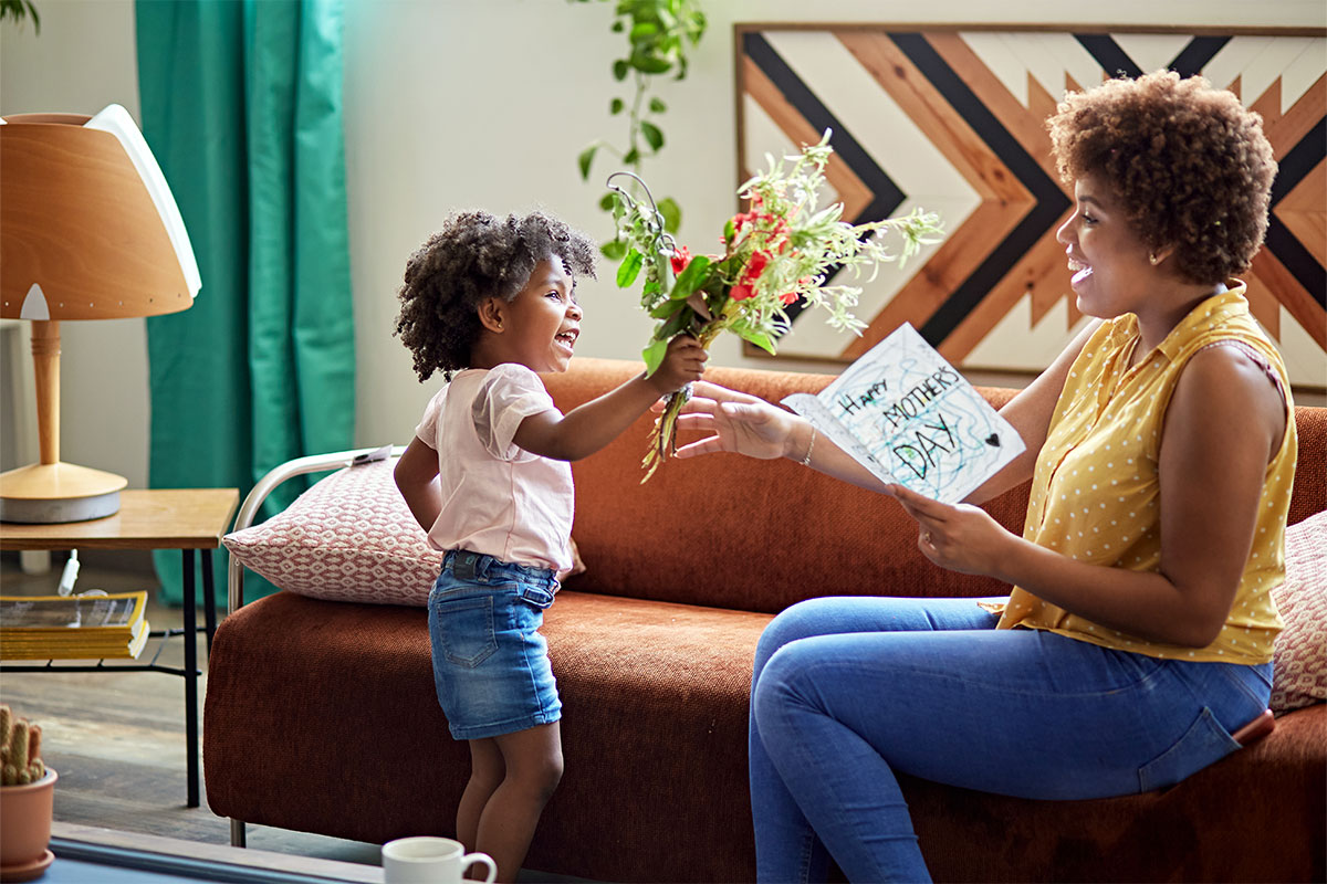 Marketing to Moms: How to Highlight Lifestyle Features That Matter Most