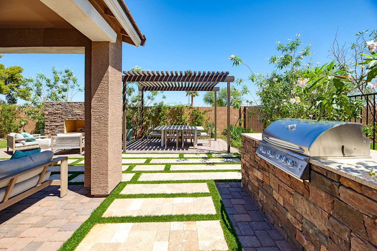 Summer Recipes for Your Outdoor Kitchen