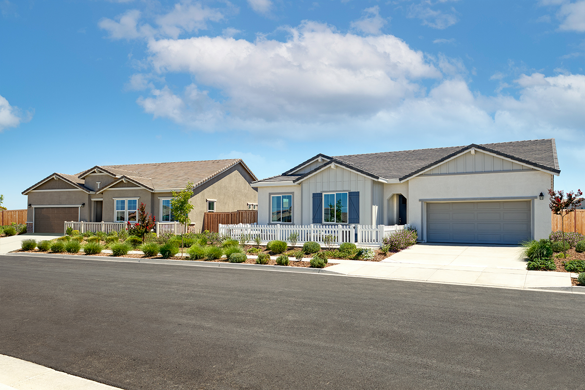 Street view of two Richmond American ranch floor plans in Southern California