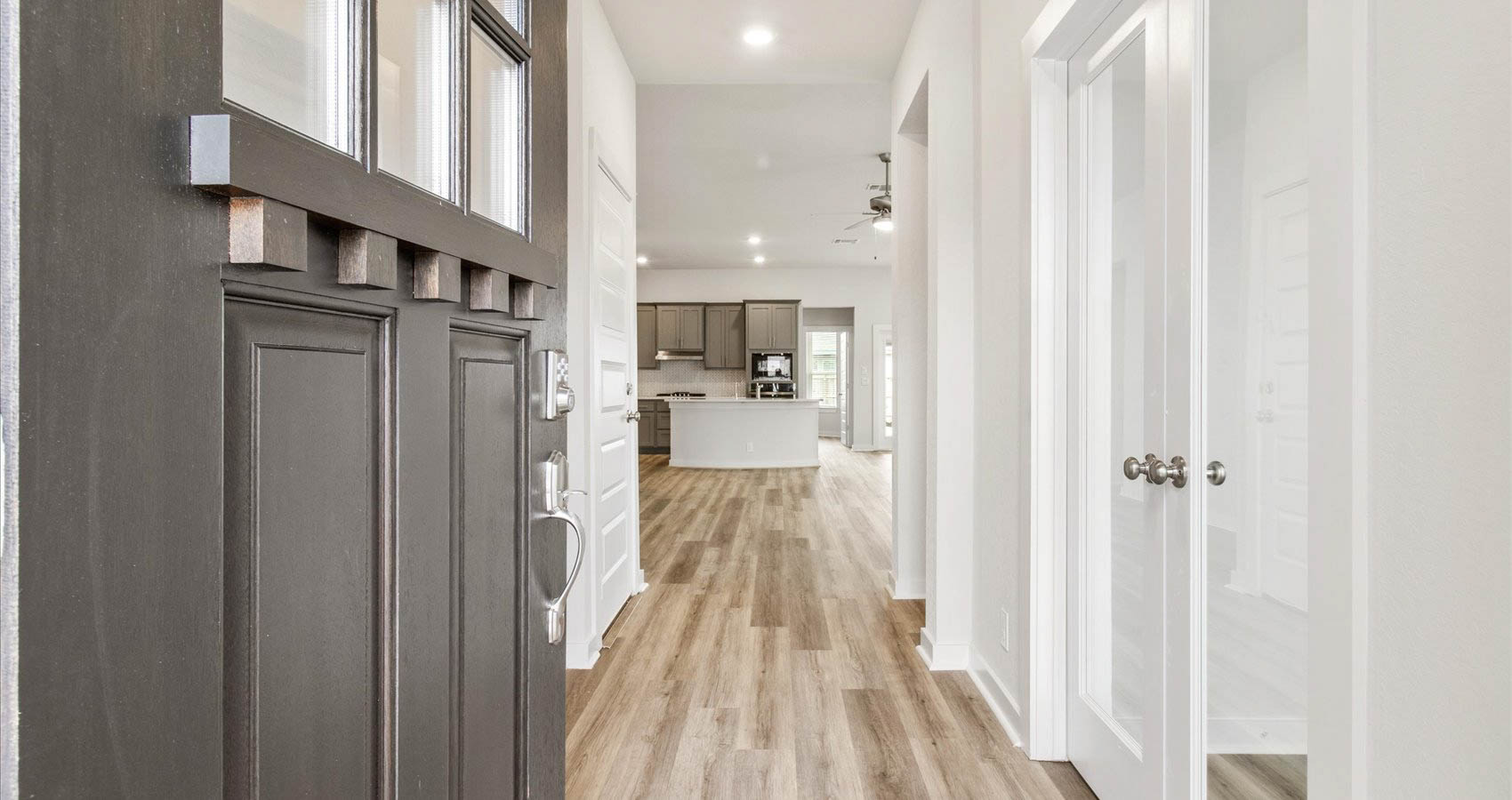 CTX-CHESMAR-CONNORfloorplan-1914Esplanade-sliders-3-of-14.jpg