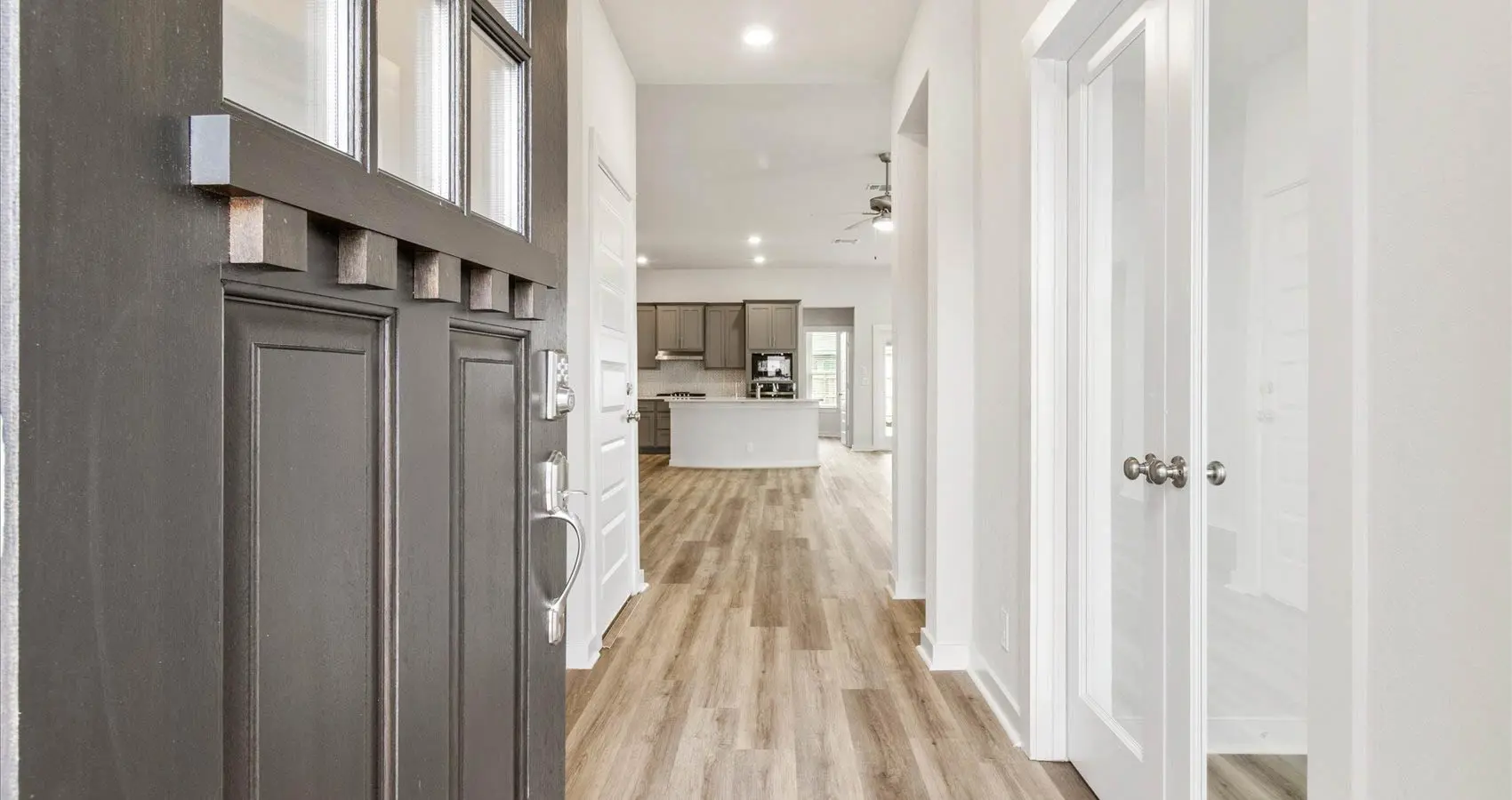 CTX-CHESMAR-CONNORfloorplan-1914Esplanade-sliders-3-of-14.jpg