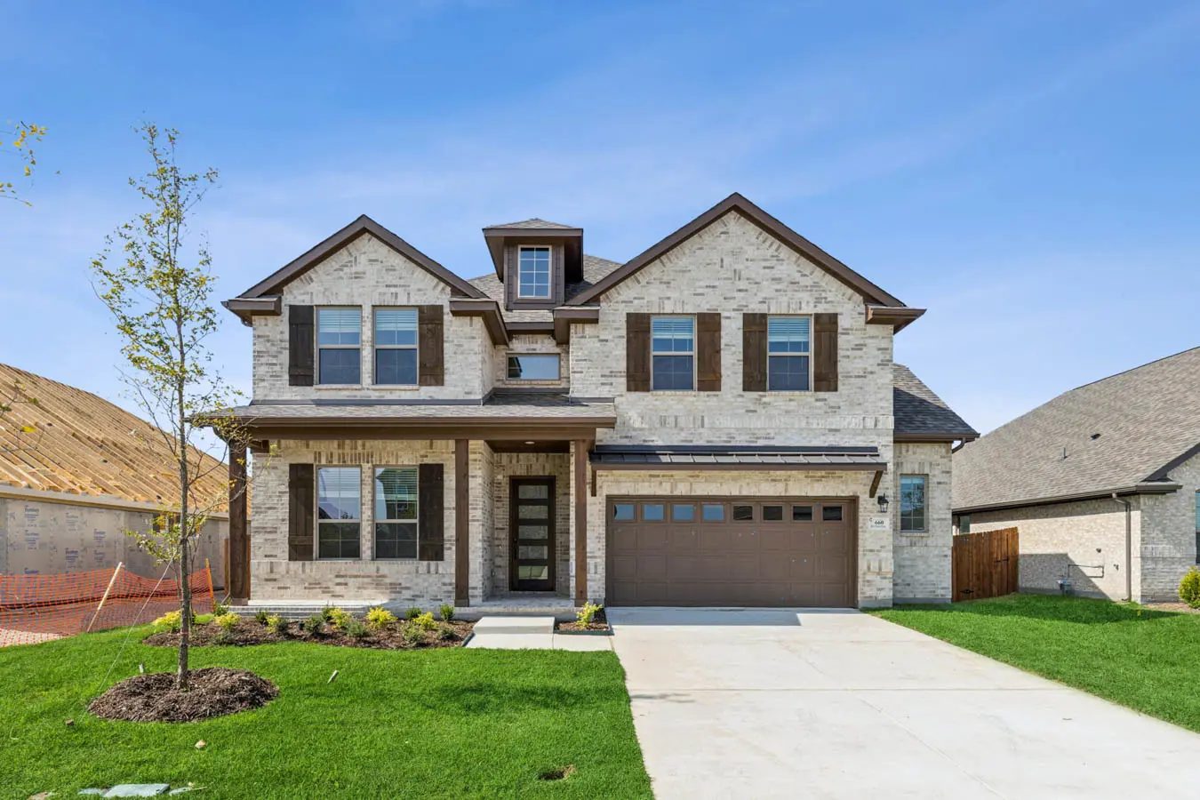 660-Red-Maple-Avalon-Slider-6.jpg