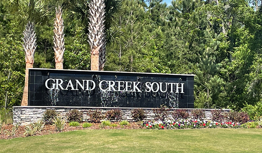 Monument at Grand Creek South
