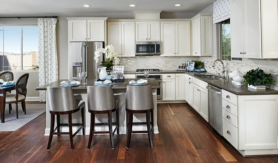 Kitchen of the Lawson/Birch in LV
