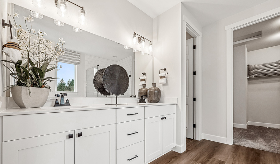 Bathroom of the Lowell floor plan