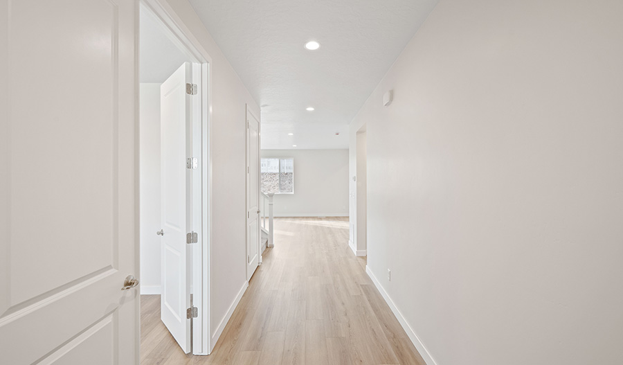Entry of the Hemingway floor plan