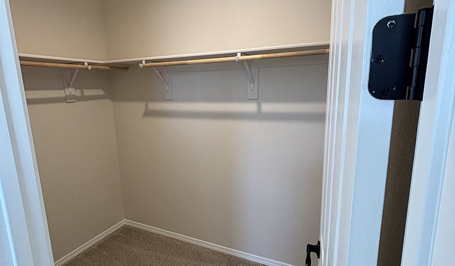 Closet of the Sapphire floor plan