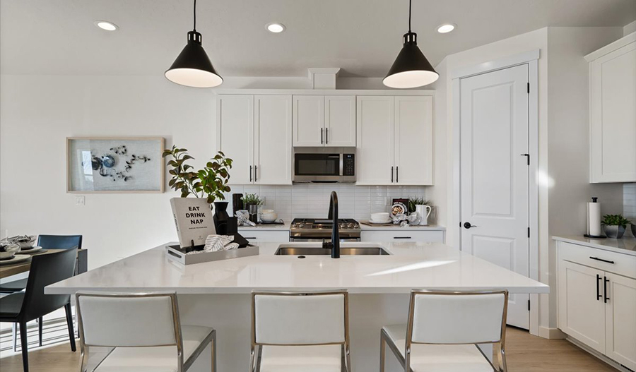 Kitchen Kitchen of the Marblewood floor plan