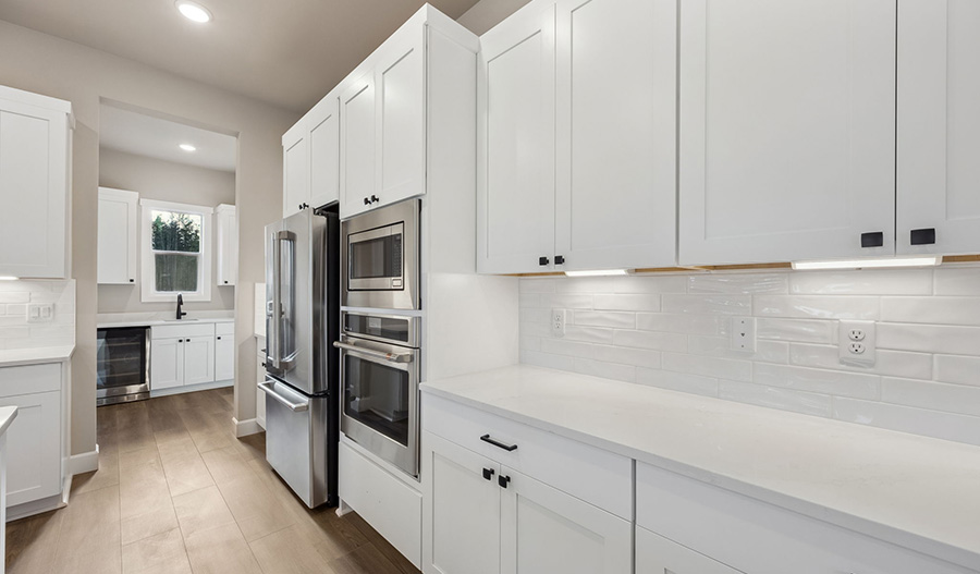 Kitchen of the Harmon floor plan