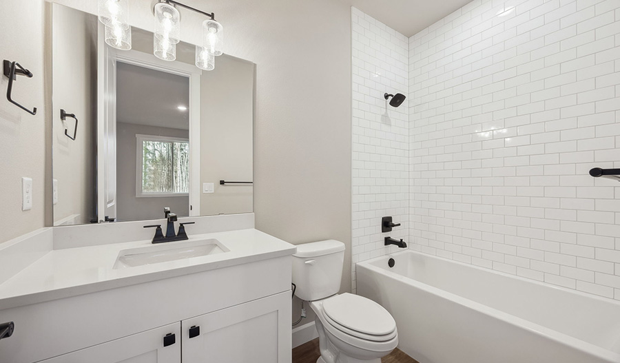 Bathroom of the Harmon floor plan