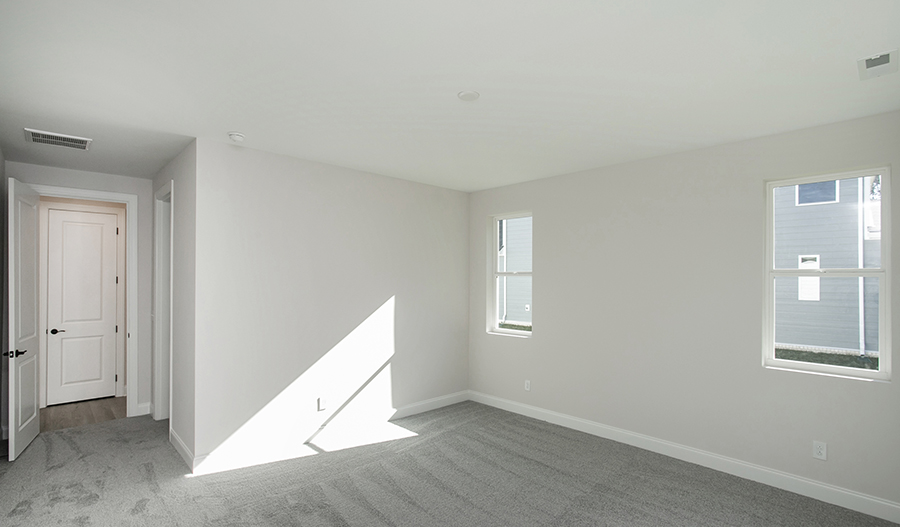 Bedroom of the Decker floor plan