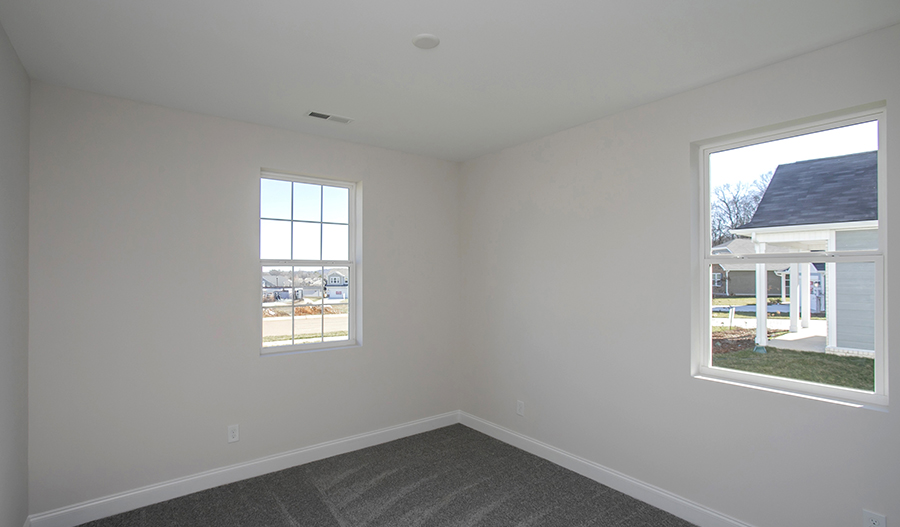 Bedroom of the Decker floor plan