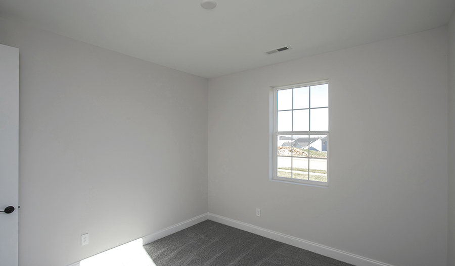 Bedroom of the Decker floor plan