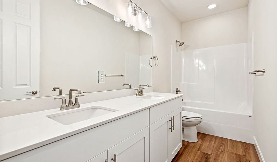 Bathroom of the Oscar floor plan