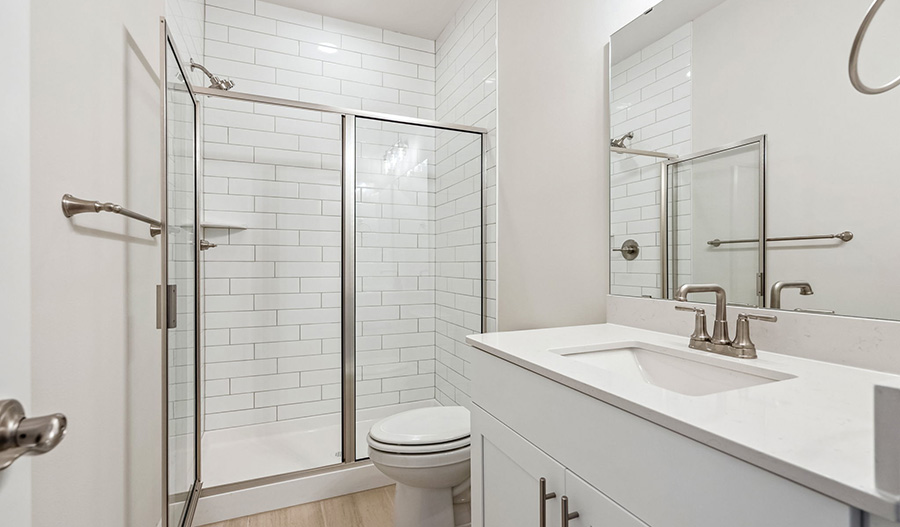 Bathroom of the Oscar floor plan