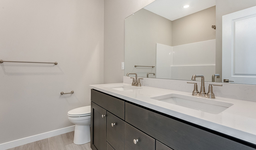 Bathroom of the Brooklyn1 floor plan