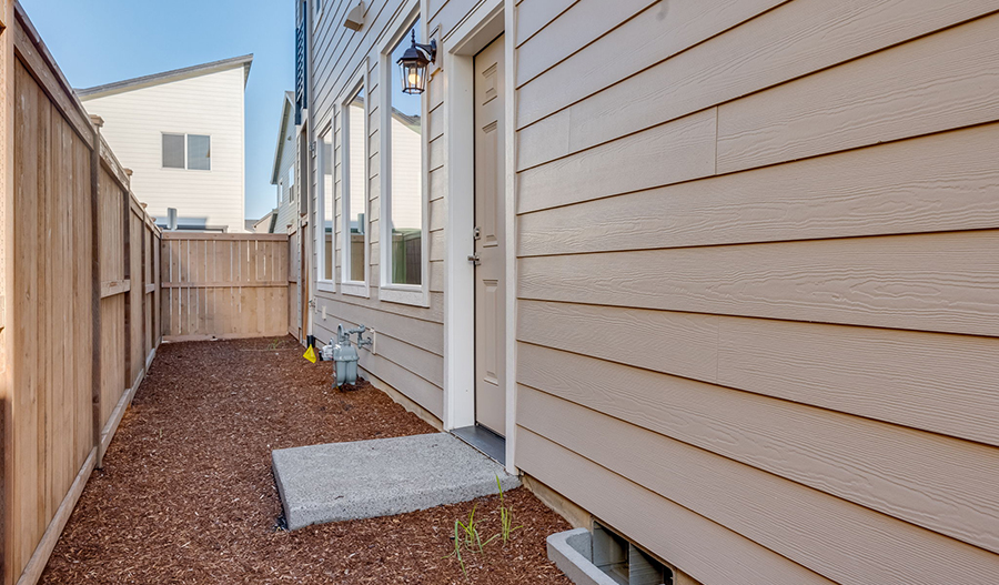 Rear Exterior of the Brooklyn1 floor plan