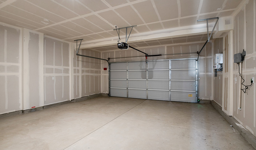 Garage of the Hemingway floor plan