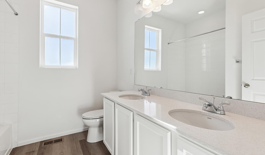 Bathroom of the CoralDuo floor plan