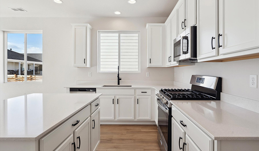 Kitchen of the Peridot floor plan