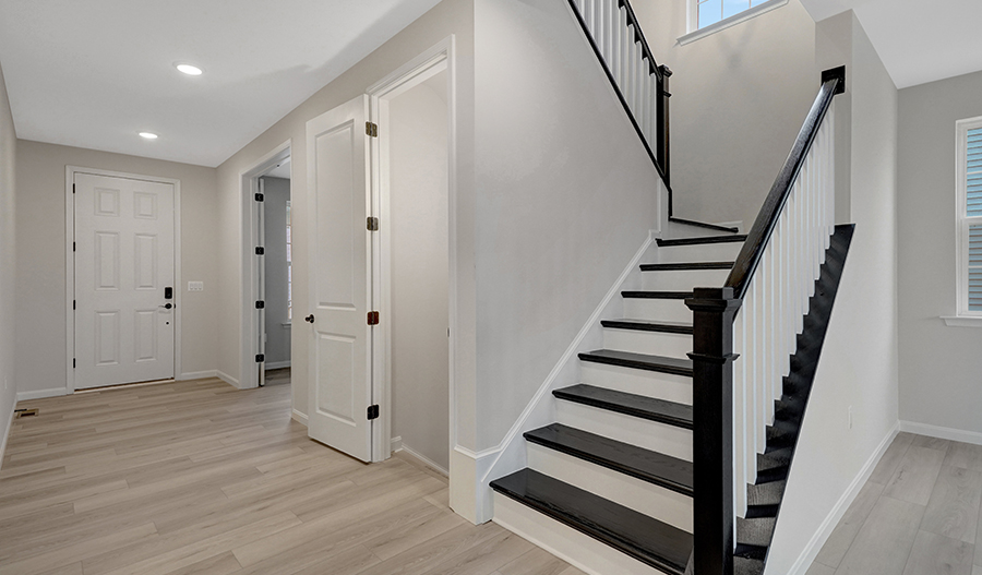 Entry of the Hemingway floor plan