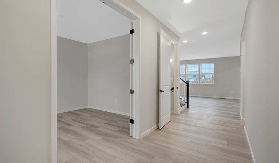 Entry of the Hemingway floor plan