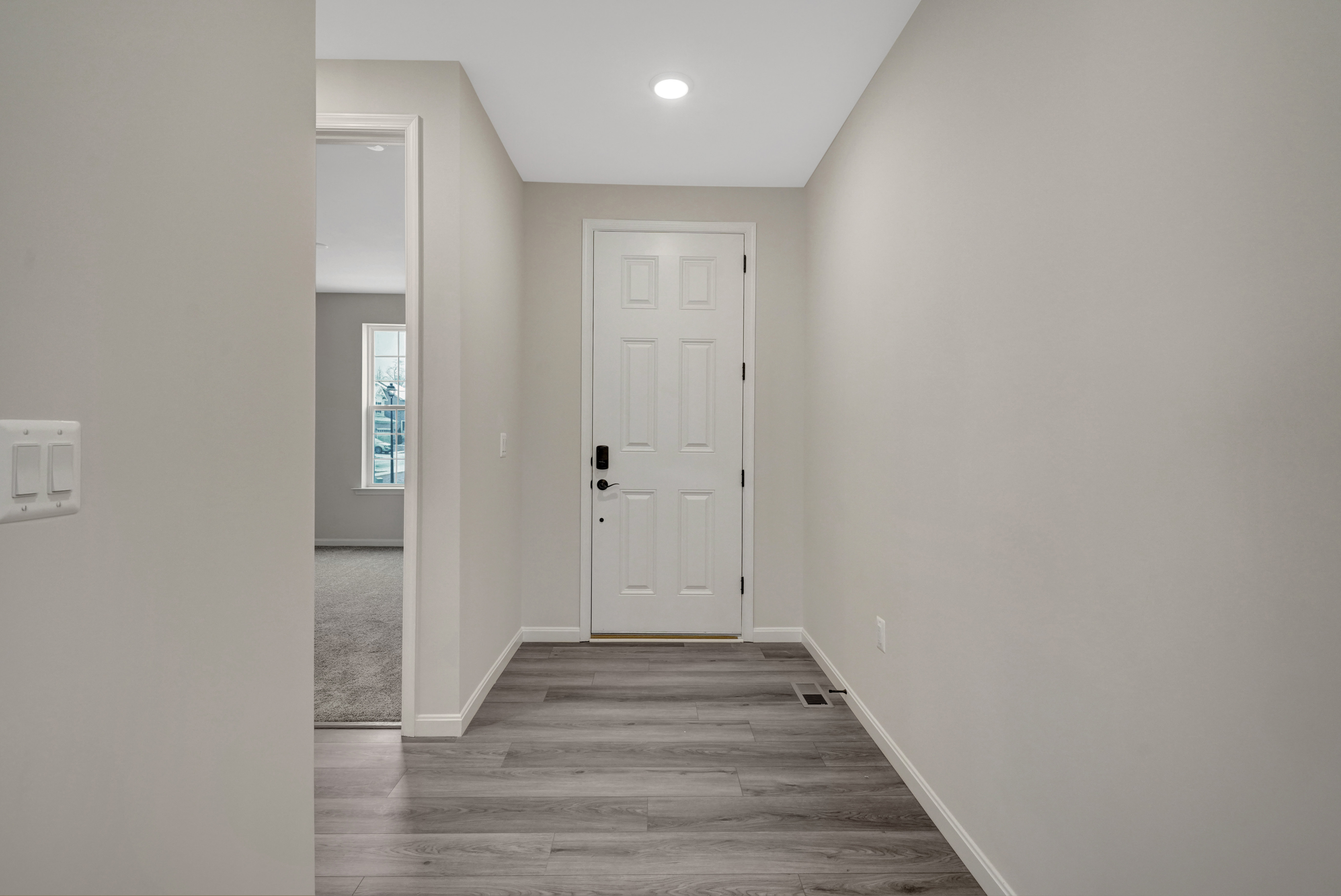 Entry of the Hopewell floor plan