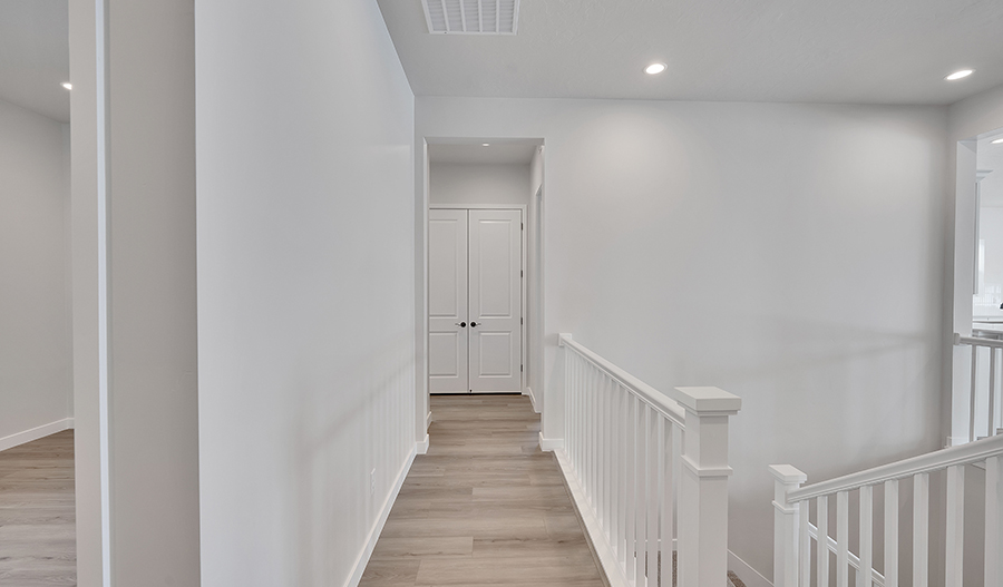 Hallway of the Pinecrest floor plan