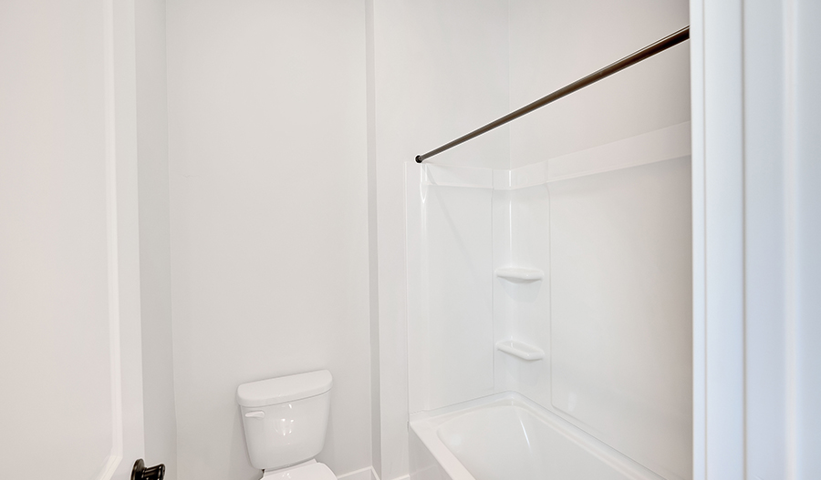 Bathroom of the Pinecrest floor plan