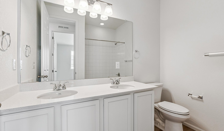 Bathroom of the Alexandrite floor plan