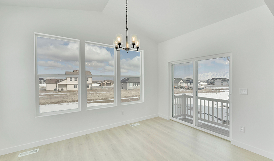 Dining of the Decker floor plan
