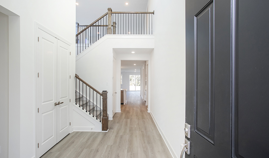 Entry of the Dupont floor plan