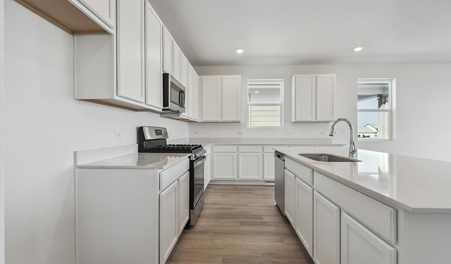 Kitchen of the Agate floor plan