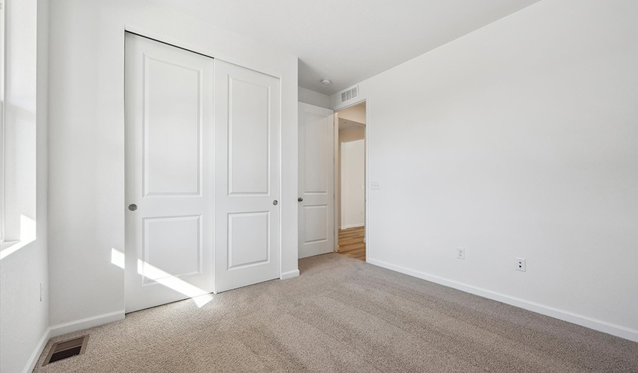 Bedroom of the Alexandrite floor plan
