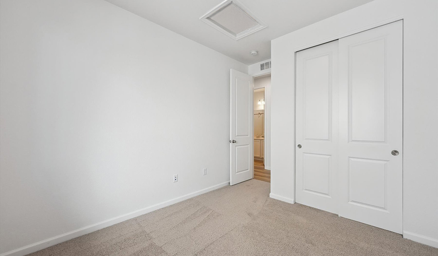 Bedroom of the Alexandrite floor plan