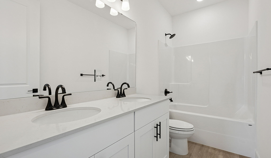 Bathroom of the Moonstone floor plan