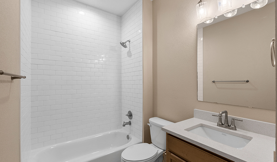Bathroom of the Larimar floor plan