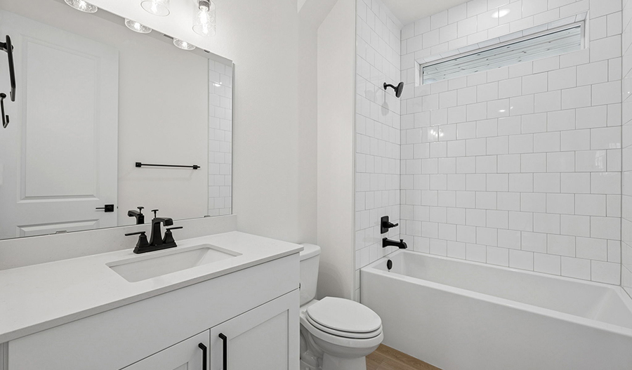 Bathroom of the Oscar floor plan