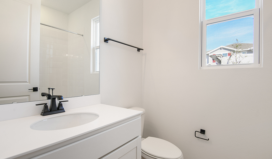 Bathroom of the Slate floor plan