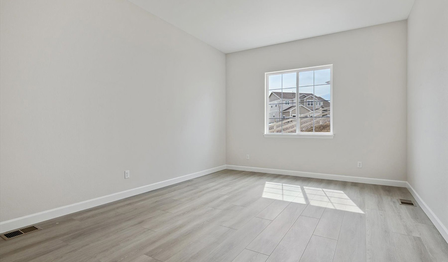Bedroom of the Darius floor plan