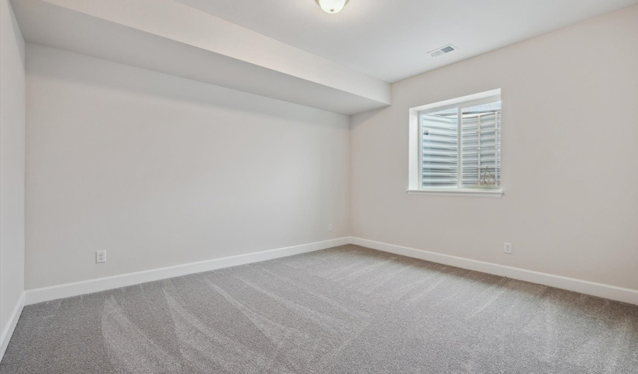 Bedroom of the Darius floor plan