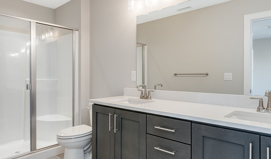 Bathroom of the Ironwood floor plan