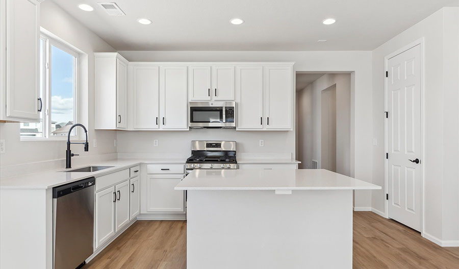 Kitchen of the Peridot floor plan