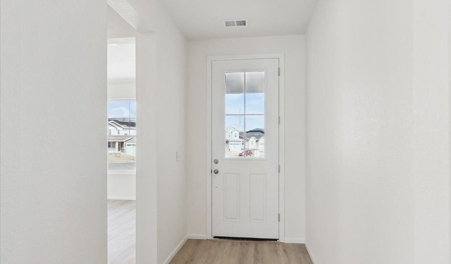 Entry of the Alexandrite floor plan