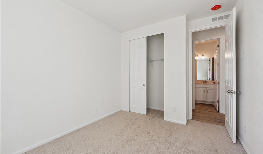 Bedroom of the Alexandrite floor plan