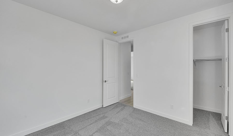 Bedroom of the DanielII floor plan