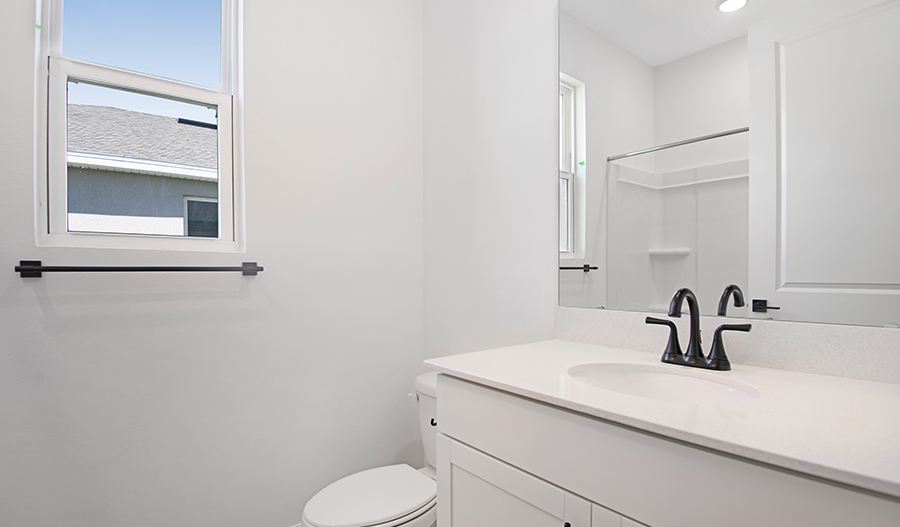 Bathroom of the Slate floor plan